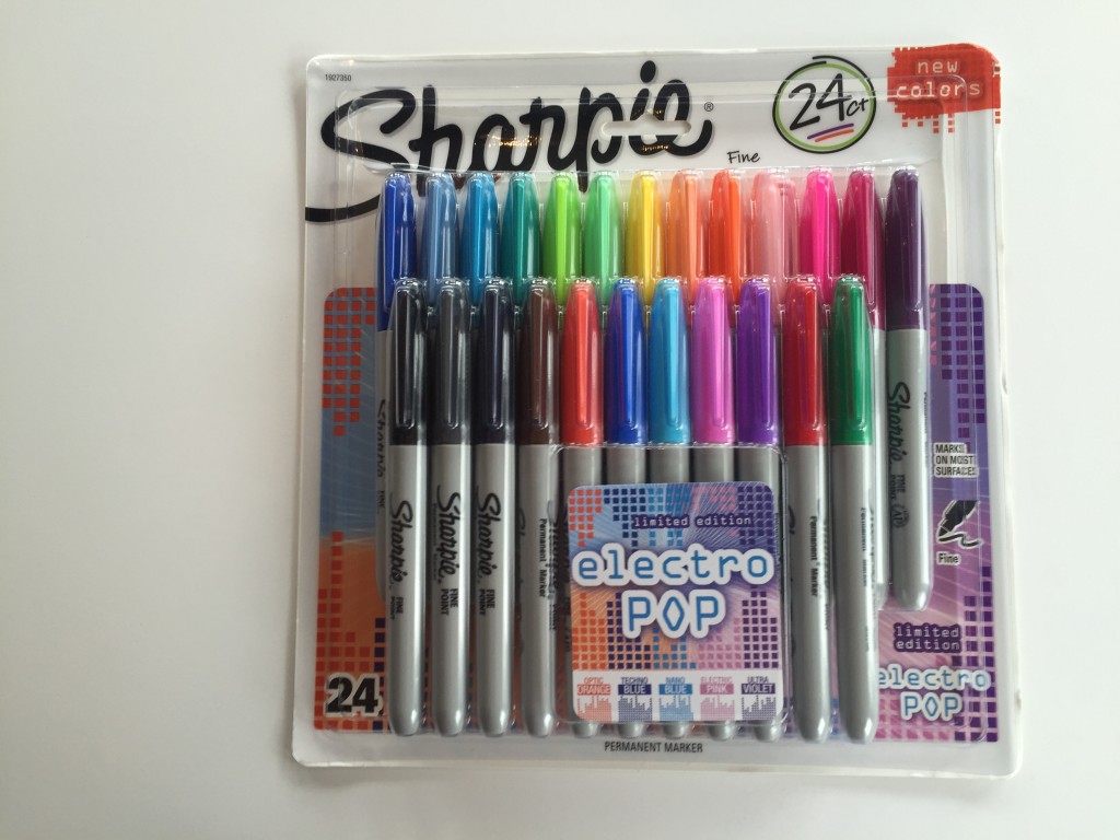 Bic MarkIt Markers and Sharpie Markers Comparison 2 Old 2 Color